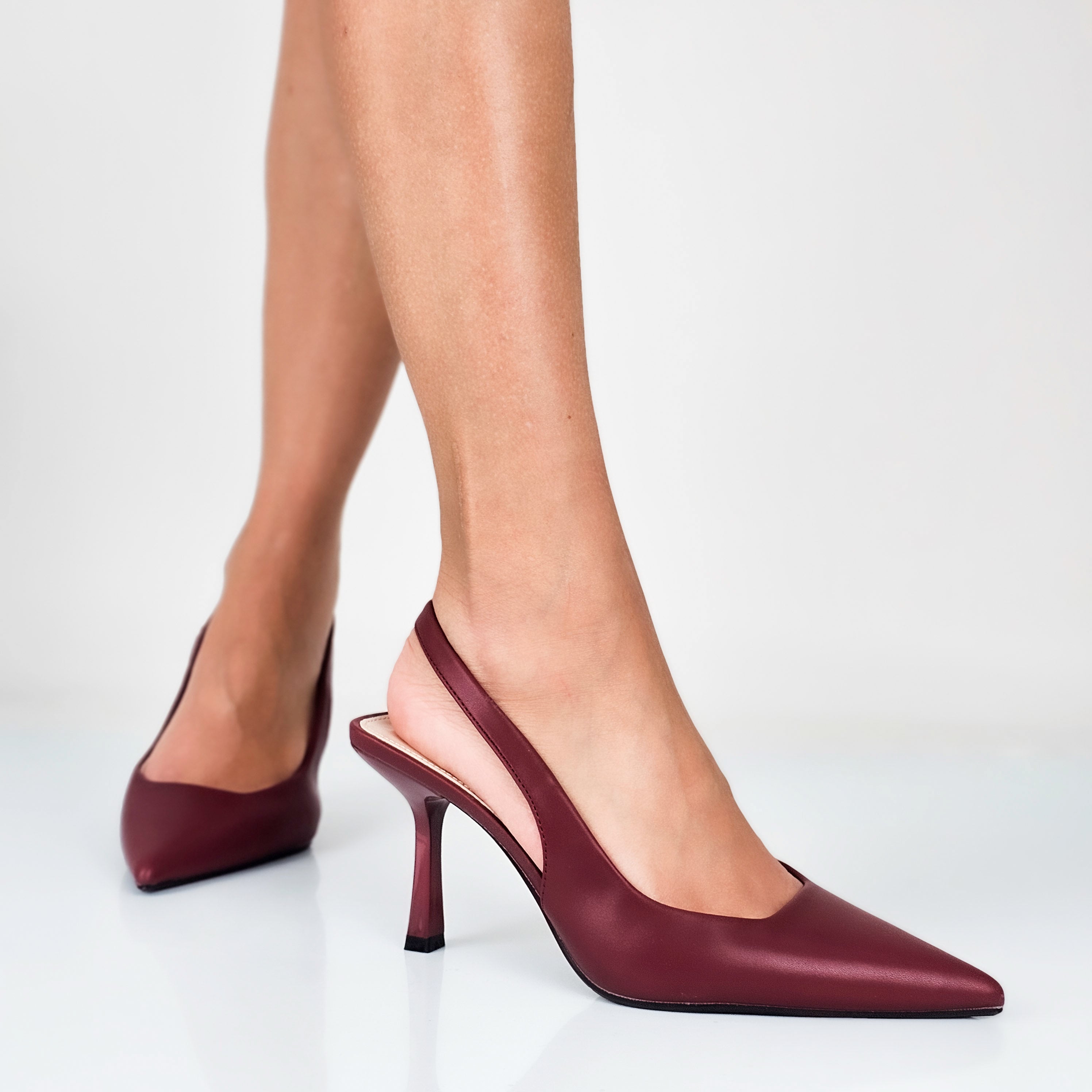 Abigail - Decollette Slingback